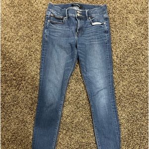Express Jeans